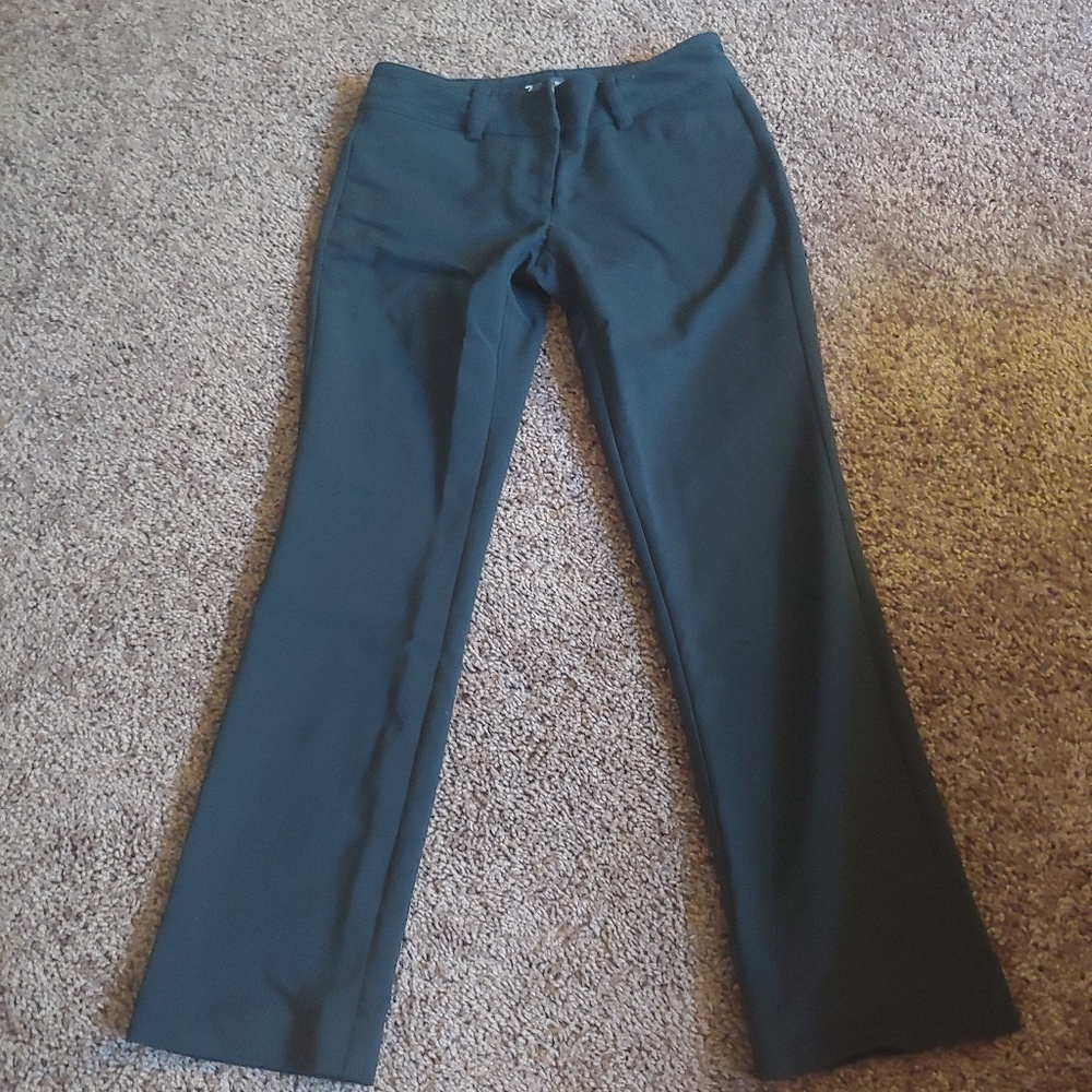 New York & Company Black Cropped Ankle Pants